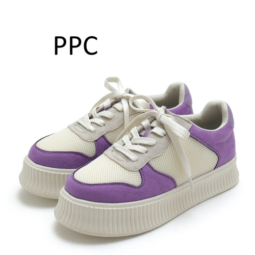 売り切り価格☆厚底なのに軽量♪ふわふわの3Dインソールで 厚底ソール