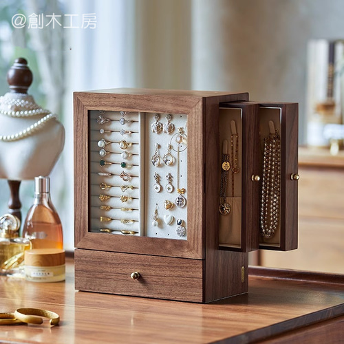高級アクセサリー収納ケース 大容量アクセサリー収納ケース 楽天市場】アクセサリーケース 大容量 ジュエリーボックス 高級