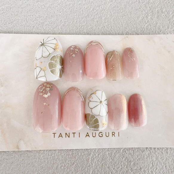 ピンクの振袖用 成人式 ネイルチップ 和風 和柄 和装 袴 菊 花柄 付け  