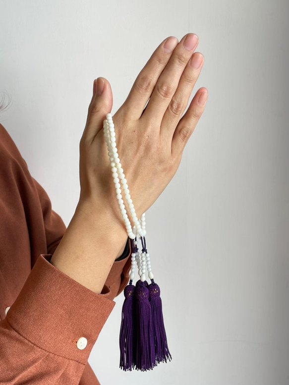 白珊瑚本連数珠　白房(無傷５mm玉使用) 