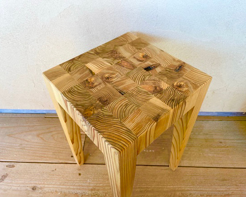 屋久杉手作り木製スツール 屋久杉手作り木製スツール