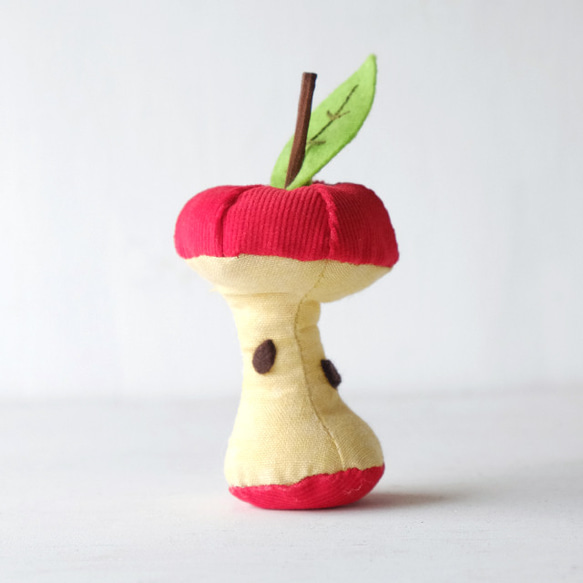 りんごのかまど・01・赤 ぬいぐるみ 小物屋かぬ 通販 17288307｜Creema