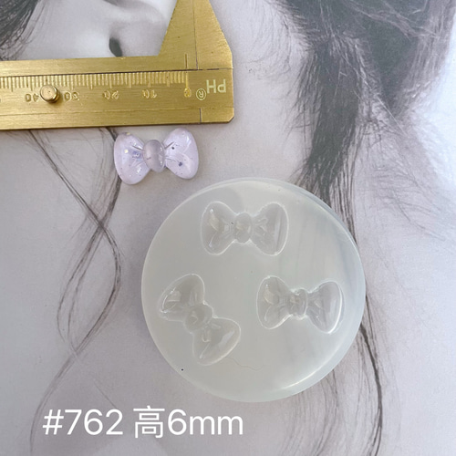 ハンドメイドピアス3027