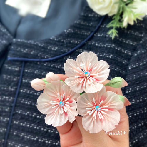 桜ブローチ＊つまみ細工＊ ブローチ tsumami_maki 通販 17289449