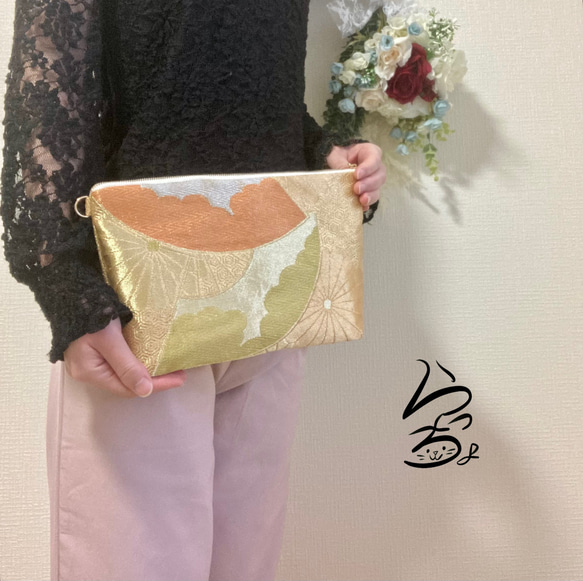 【kimono】帯リメイク 扇に菊 クラッチバッグ 2枚目の画像
