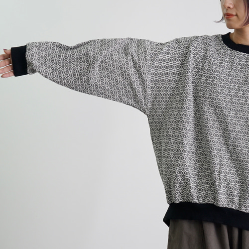 刺し子織ラウンドトレーナー/麻柄生成り/三河木綿 スウェット