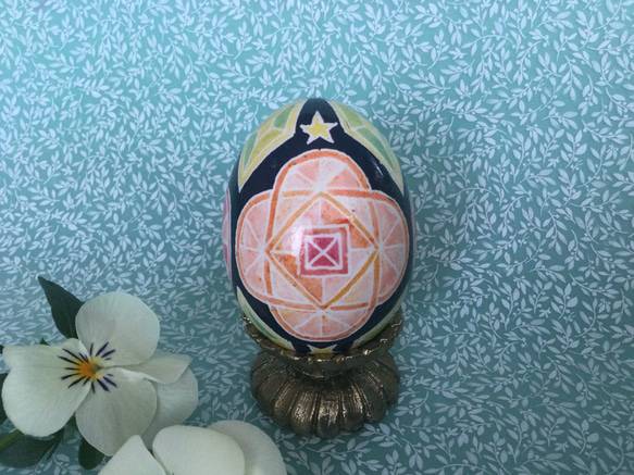 イースターエッグ(PYSANKY)  本物の卵です(๑˃̵ᴗ˂̵) 3枚目の画像