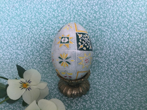 イースターエッグ(PYSANKY)  本物の卵です(๑˃̵ᴗ˂̵) 3枚目の画像