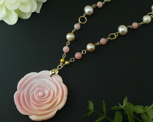希少 肉球 女王貝 ピンクコンクシェル ネックレス 天然 淡水パール