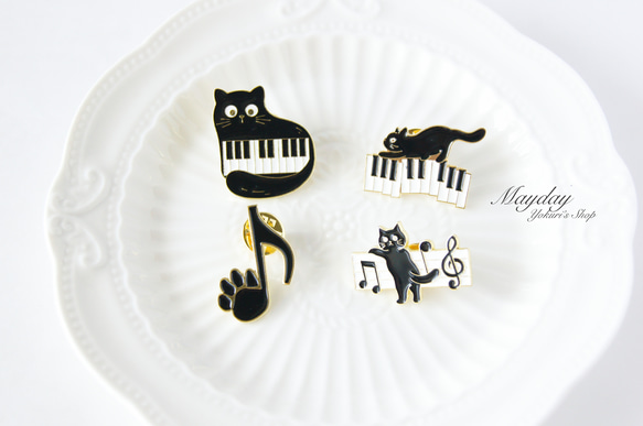『猫と音楽シリーズ〜丸い目の猫とピアノのブローチ』 8枚目の画像