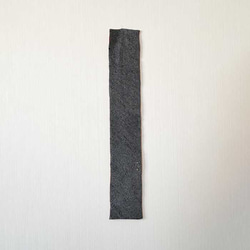 シルク 着物スカーフ 【 着物リメイク 】 ふんわり 総絞り / 黒 * 赤 / リバーシブル 8枚目の画像