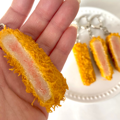 再販！ 揚げたてとんかつ キーホルダー 食品サンプル リアル 受験 勝つ