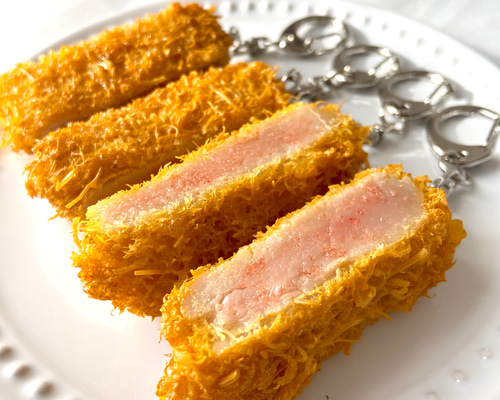 再販！ 揚げたてとんかつ キーホルダー 食品サンプル リアル