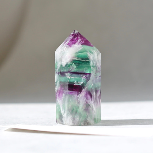 エンジェルフェザーフローライト ミニ 六角柱 ポイント 天然石 蛍石