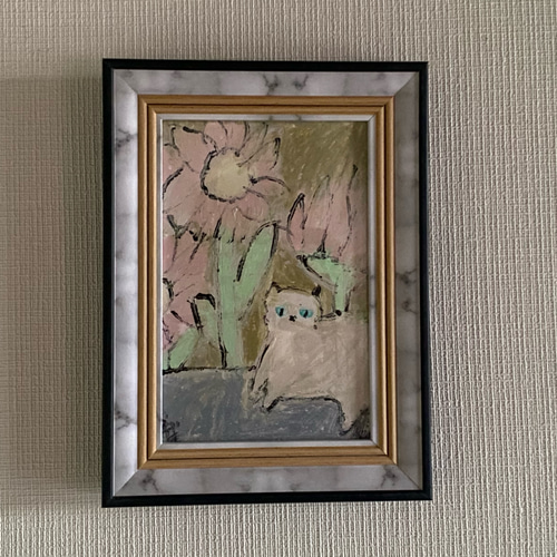 絵画 。壁掛け絵原画手描き【部屋の中で花瓶を片付ける少女とかわいい白猫ちゃん】 絵画 。壁掛け絵原画手描き【きれいな庭で花を採集した3匹の猫