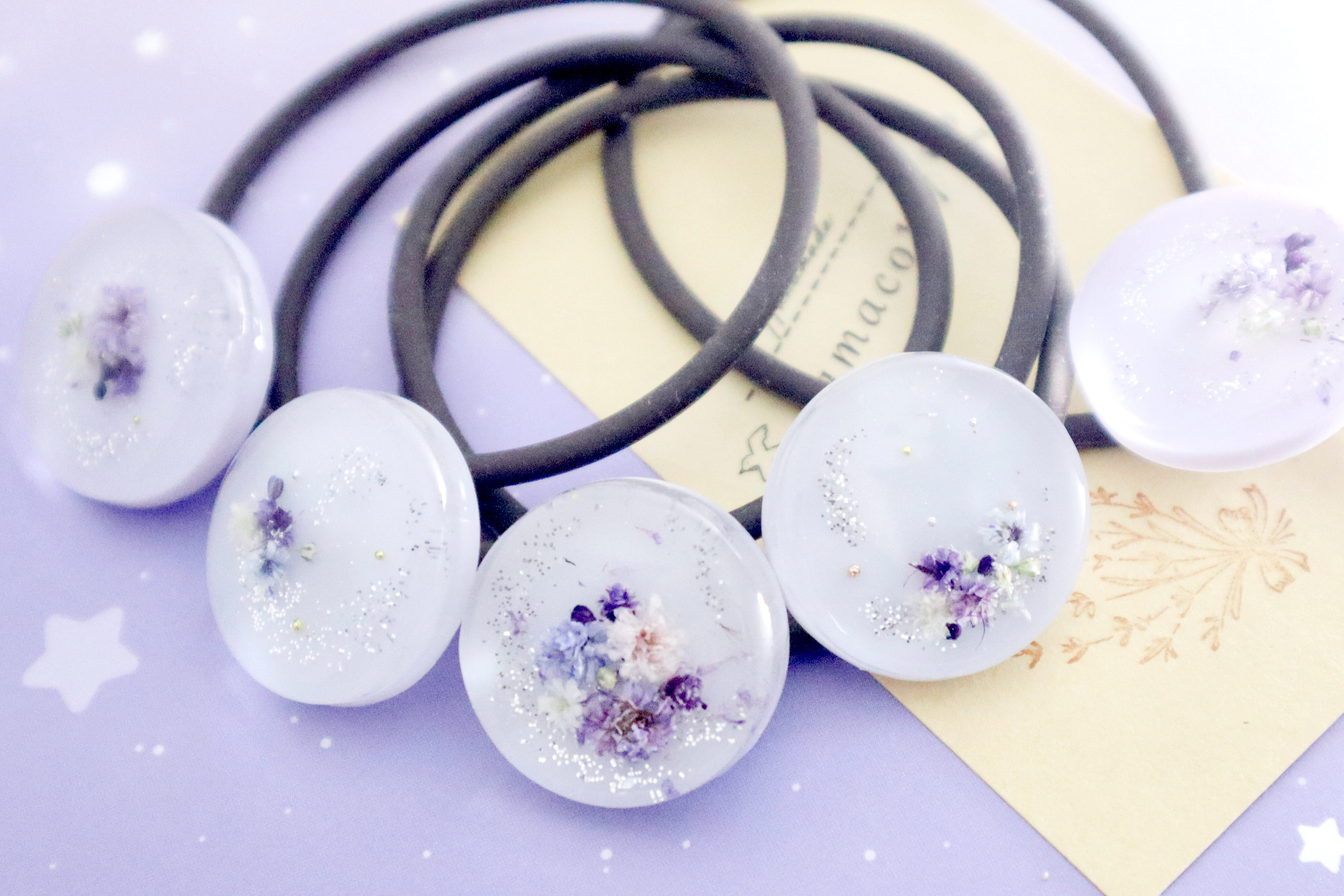 No 847❣️大人可愛いレジンヘアゴム❣️かすみ草❣️♪(๑ᴖ◡ᴖ๑)♪ No 847❣️大人可愛いレジンヘアゴム❣️かすみ草❣️♪(๑ᴖ◡ᴖ๑)♪