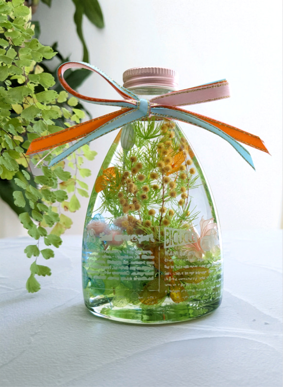 ビタミンカラーの ミモザハーバリウム  プレゼント ホワイトデー 入学祝い  卒業祝い 就職祝い 母の日 4枚目の画像