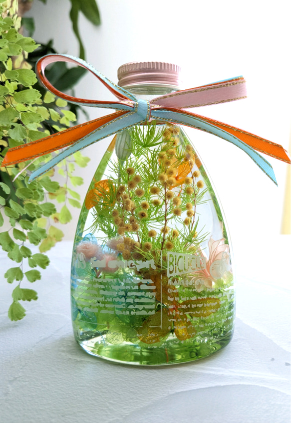 ビタミンカラーの ミモザハーバリウム  プレゼント ホワイトデー 入学祝い  卒業祝い 就職祝い 母の日 3枚目の画像