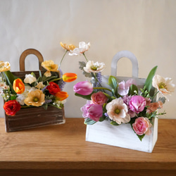 【枯れないお花】春のアレンジメント・バッグ型　母の日　お祝い　インテリア　ギフト　チューリップ 9枚目の画像