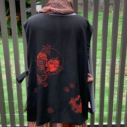 Spring Bargains 黒絵羽織と絞り羽織リバーシブルベスト￥6400→5400⭐️送料無料 5枚目の画像