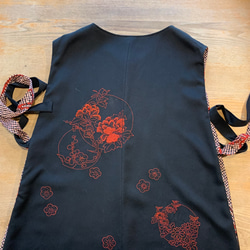 Spring Bargains 黒絵羽織と絞り羽織リバーシブルベスト￥6400→5400⭐️送料無料 2枚目の画像