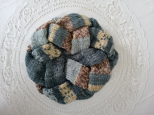 バスケット編みのベレー帽・茶系、ブルー系 6枚目の画像