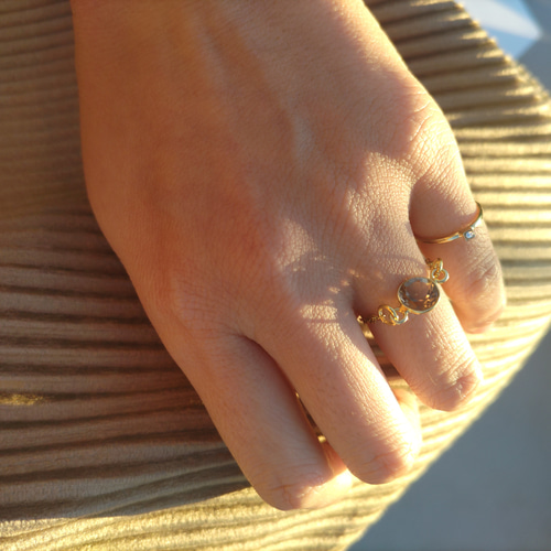 最上級宝石質スモーキークォーツ ゴールドフレーム付きリング スライド  