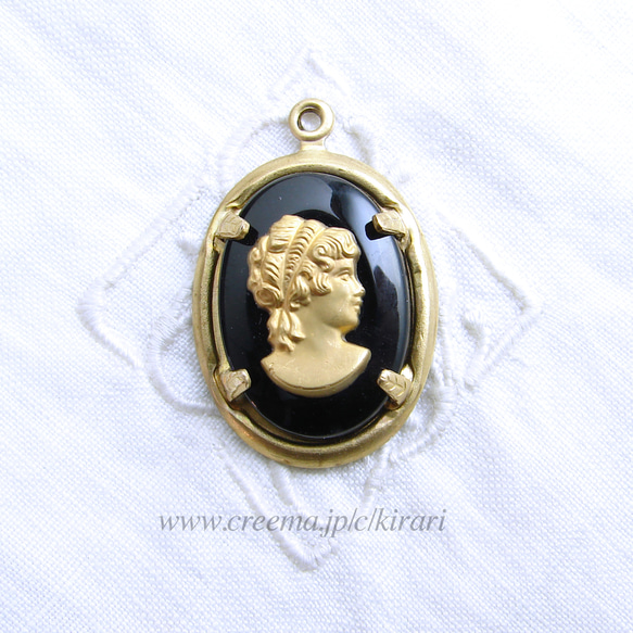 ビンテージカメオ ~ Jet Black and Gold Cameo ~ (1ヶ) ~ 石座のオプション有り 3枚目の画像