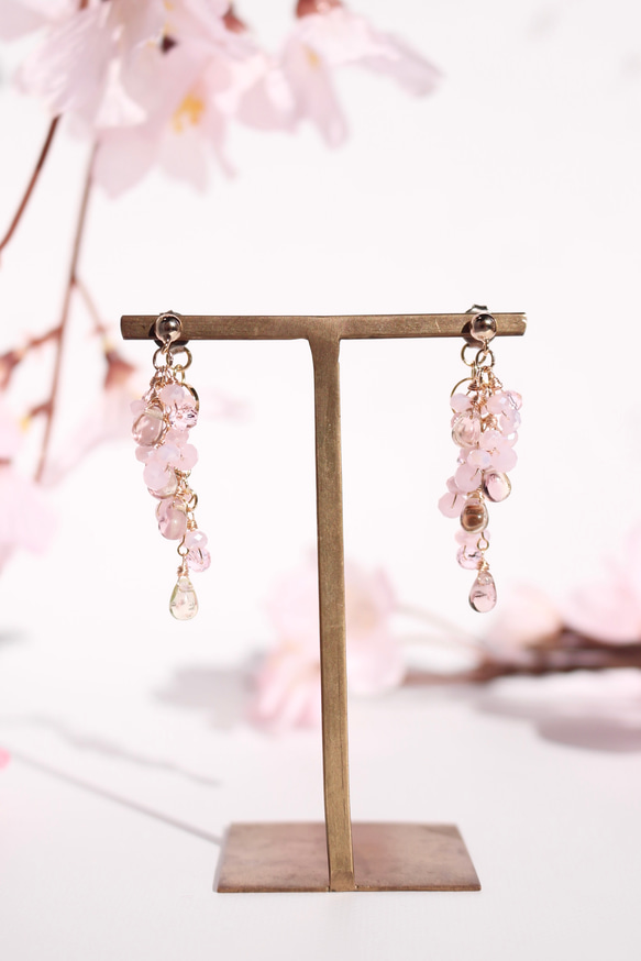 2way tiny bloom ミディアム “桜-sakura-” ピアス/イヤリング 1枚目の画像