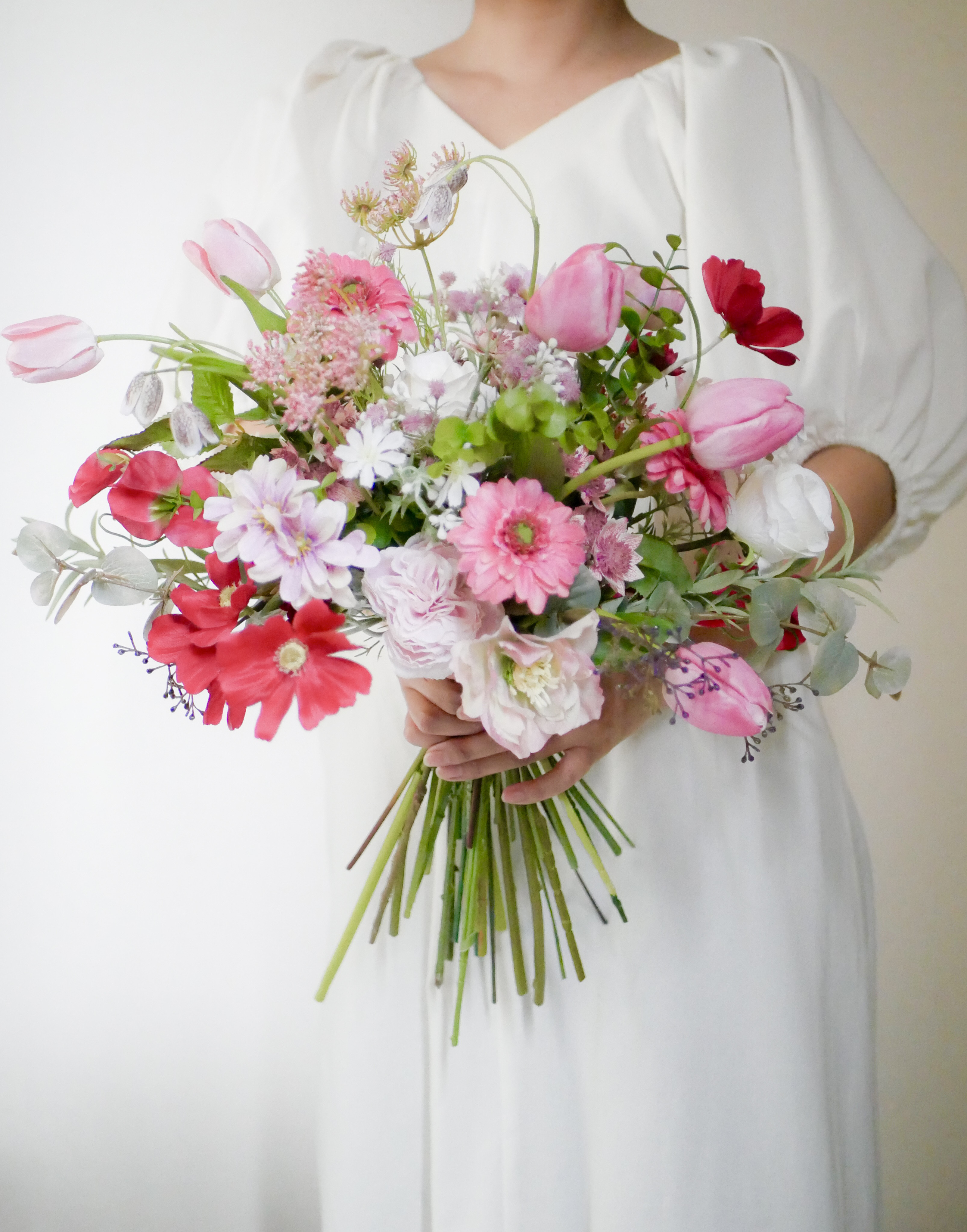 ウェディングブーケ　前撮りブーケ　結婚式　二次会　アーティフィシャルフラワー　韓国ブーケ　造花ブーケ