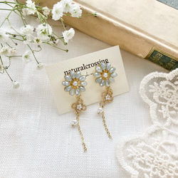 パステルフレンチブルーearrings 1枚目の画像