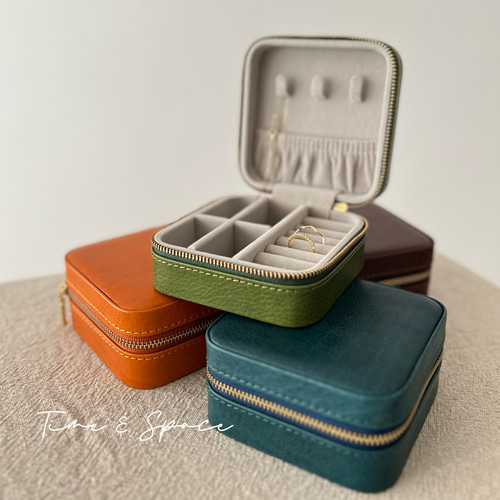 携帯用牛革製☆ジュエリーボックス】オリジナルデザイン│レトロ系