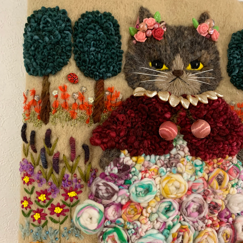 ナナ！お花畑となかよし猫　羊毛フェルト生地のバッグ ねこさんとお花畑 羊毛フェルト生地のバッグ ハンドバッグ はなひなこ