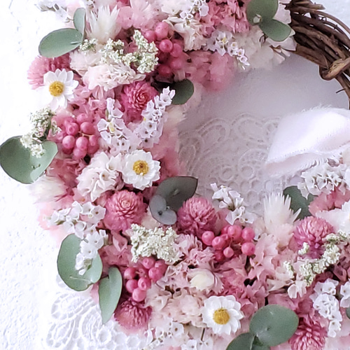 ピンクスターチスとユーカリのリース ドライフラワー リース 瑠花 通販