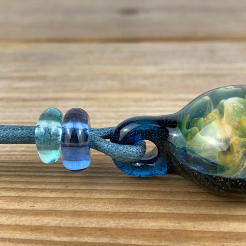 Fume Dot Glass Implosion ボロシリケイトガラスペンダント