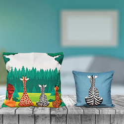 森のクッション 4 animals facing backwards －ヒノキの香り－ 3枚目の画像
