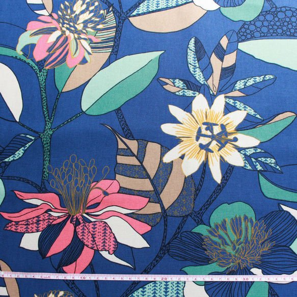 1.5m×1m～　フランス　オックス生地　ブルー　DOMOTEX　/　綿100％　コットン　ボタニカル柄　花柄 6枚目の画像
