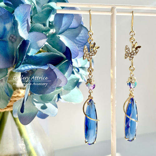 ピアス　青　タイル　パール　蝶　グラデーションチャーム　夏　海 ピアス 青 タイル パール 蝶 グラデーションチャーム 夏 海 楽天市場