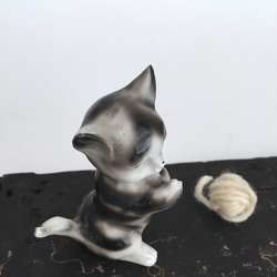 ねこの置きもの cat figure 陶器のねこ　動物　cats イギリスアンティーク　ギフト　プレゼント 6枚目の画像