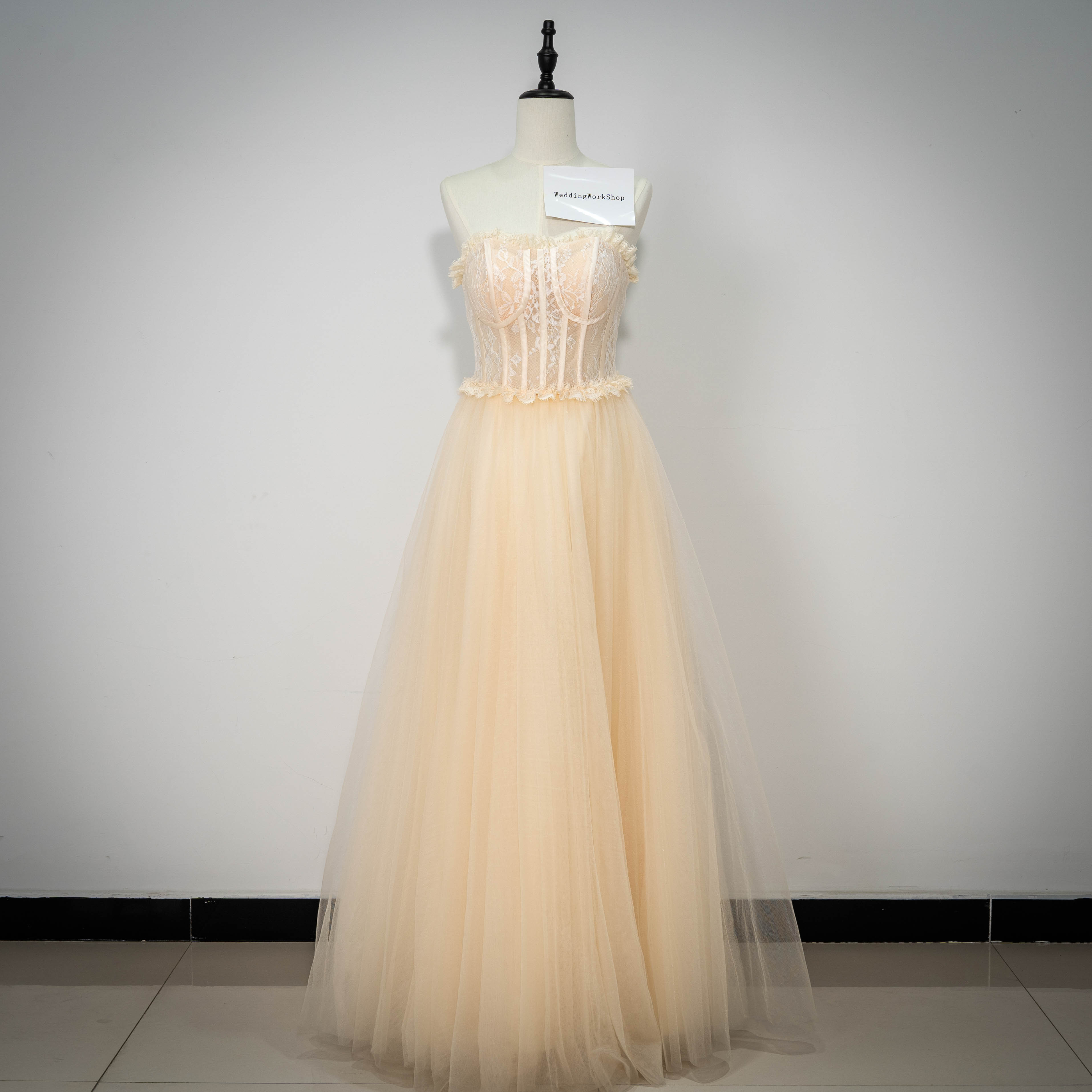 シアーな美しさ 細見えシルエット カラードレス トレーンプリンセスライン/音楽会 /花嫁/パーティーG129 14,775円