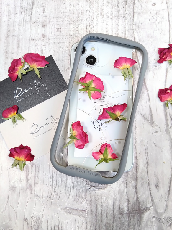 iPhoneケース　スマホケース　薔薇のお花のスマホカバー 1枚目の画像