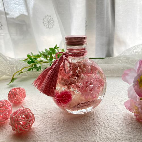 SALE ハーバリウムオイル 春インテリア さくら色ピンクのかわいい世界