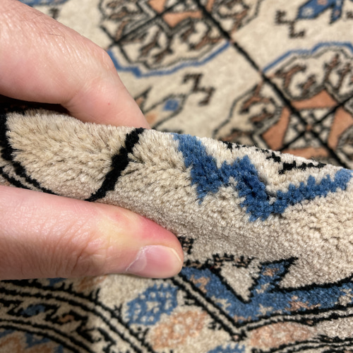 ハンドメイド トルクメン絨毯 ラグ 手織り トライバルラグ