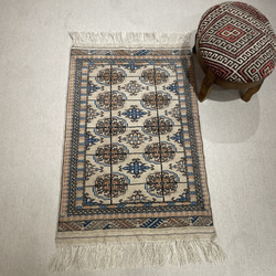 ハンドメイド　トルクメン絨毯　ラグ　手織り トライバルラグ 60x95cm 2枚目の画像