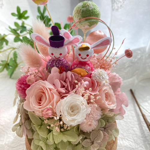 プリザーブドフラワーガラスドームひな祭りアレンジ うさぎ 敬老の日
