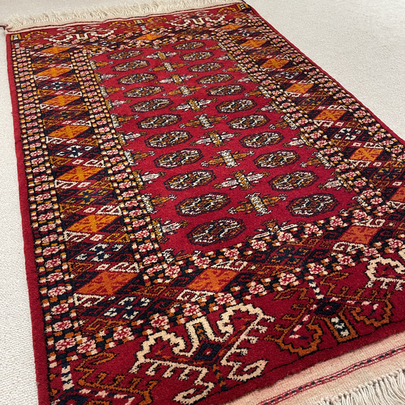 ハンドメイド　トルクメン絨毯　ラグ　手織り トライバルラグ 58x94cm トルクメニスタン製 18枚目の画像