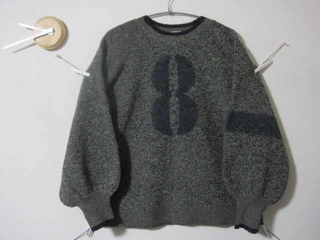 1点　ポワン袖　ナンバー【8】袖ライン入り　 畦編みニット　ニット／ボリューム／キュート／プルオーバー