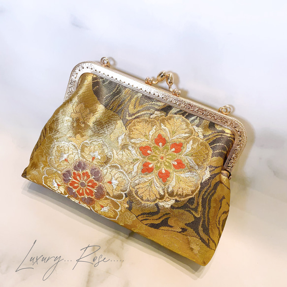 新作！ブラックゴールド♡情緒漂う華輪模様♡高級西陣織帯バッグ　パーティーバッグ　帯リメイク　フォーマルバッグ　 9枚目の画像