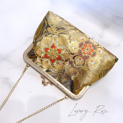 新作！ブラックゴールド♡情緒漂う華輪模様♡高級西陣織帯バッグ　パーティーバッグ　帯リメイク　フォーマルバッグ　 2枚目の画像