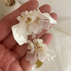 ブライダル　レース　お花　ピアス　イヤリング　花嫁　　earrings 4枚目の画像